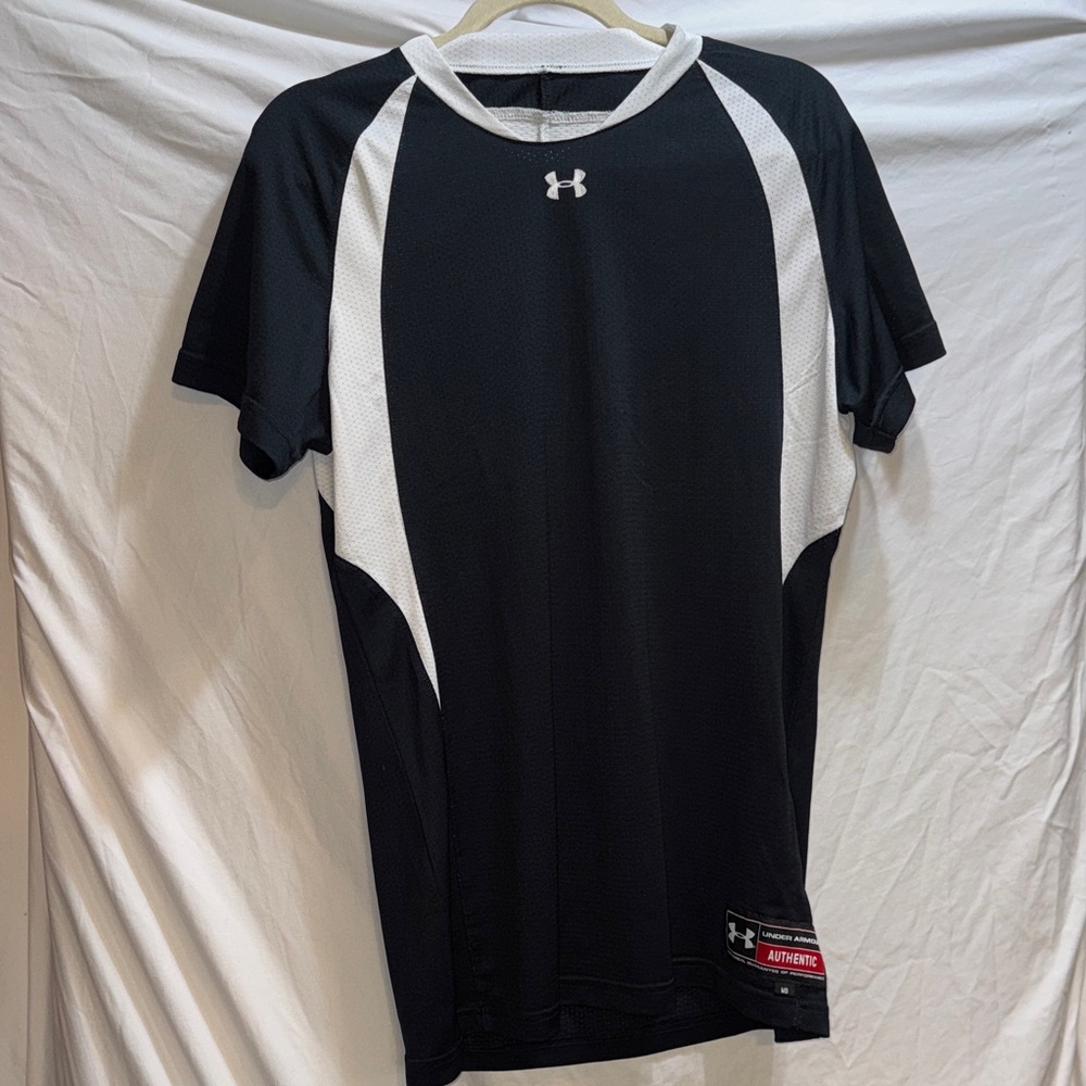 Under Armour Black and White Men's Jersey